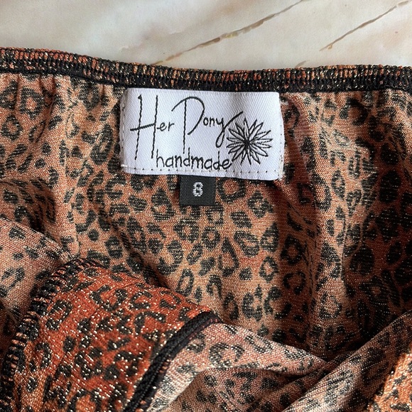 HER PONY | Monet bandeau and flares set in leopard print - Picture 9 of 11